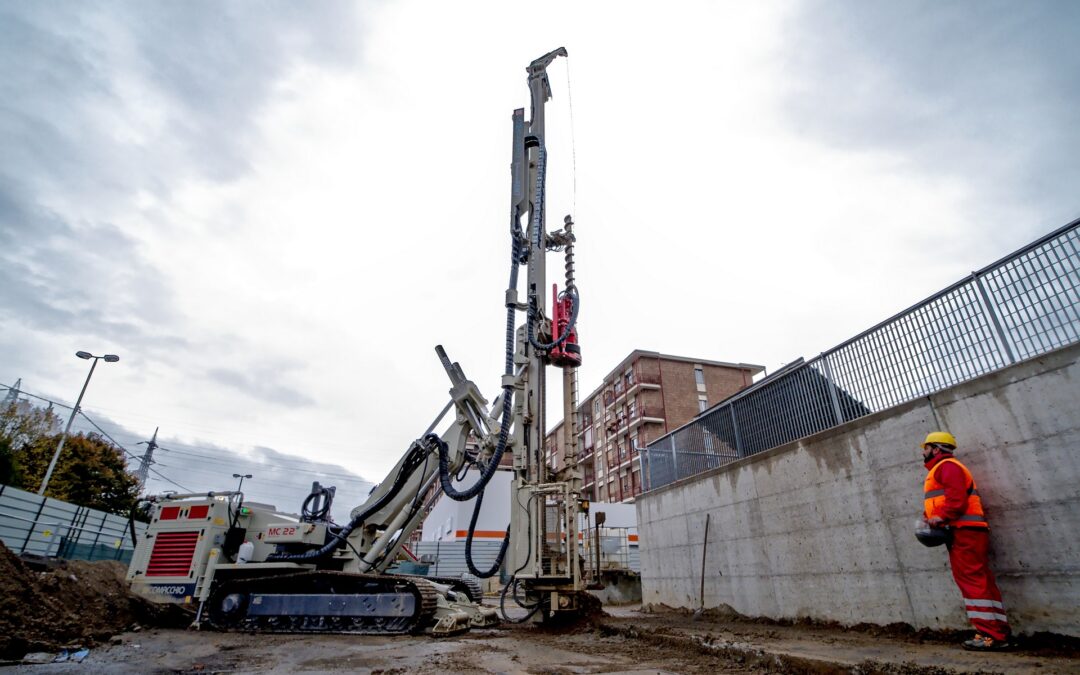 Il volo del drone sui cantieri della Metropolitana